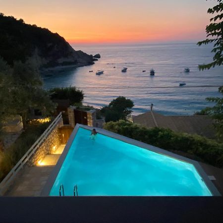 Caltabania Suites Áyios Nikítas Exteriör bild
