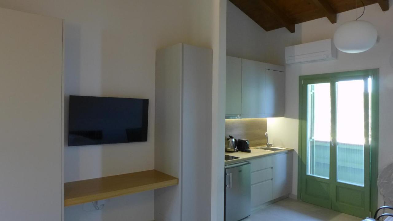Caltabania Suites Áyios Nikítas Exteriör bild