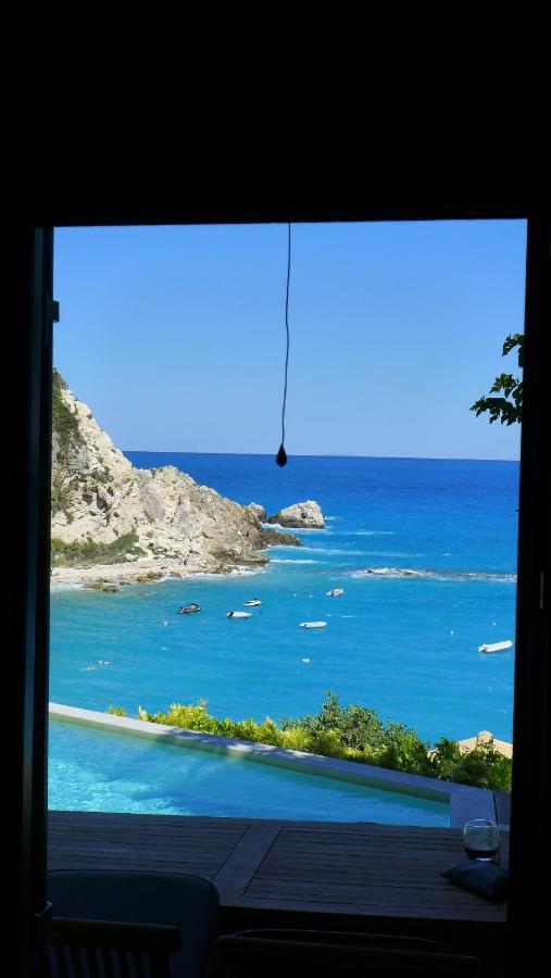 Caltabania Suites Áyios Nikítas Exteriör bild