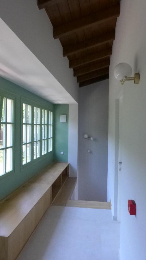 Caltabania Suites Áyios Nikítas Exteriör bild