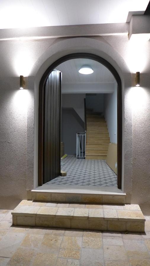 Caltabania Suites Áyios Nikítas Exteriör bild
